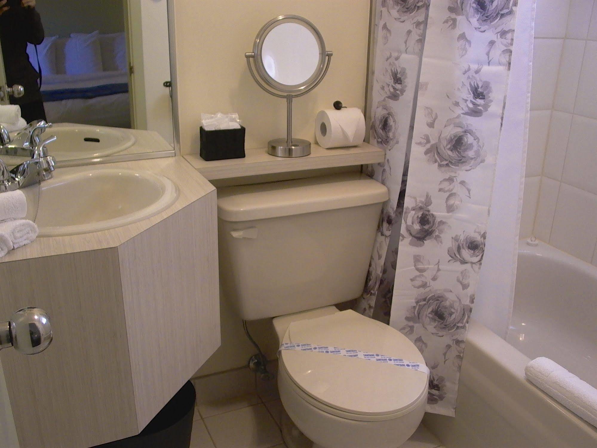 Motel La Cheminee Saint-Jerome Ngoại thất bức ảnh