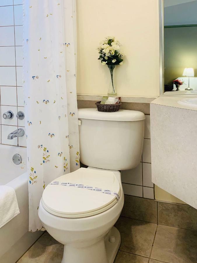 Motel La Cheminee Saint-Jerome Ngoại thất bức ảnh